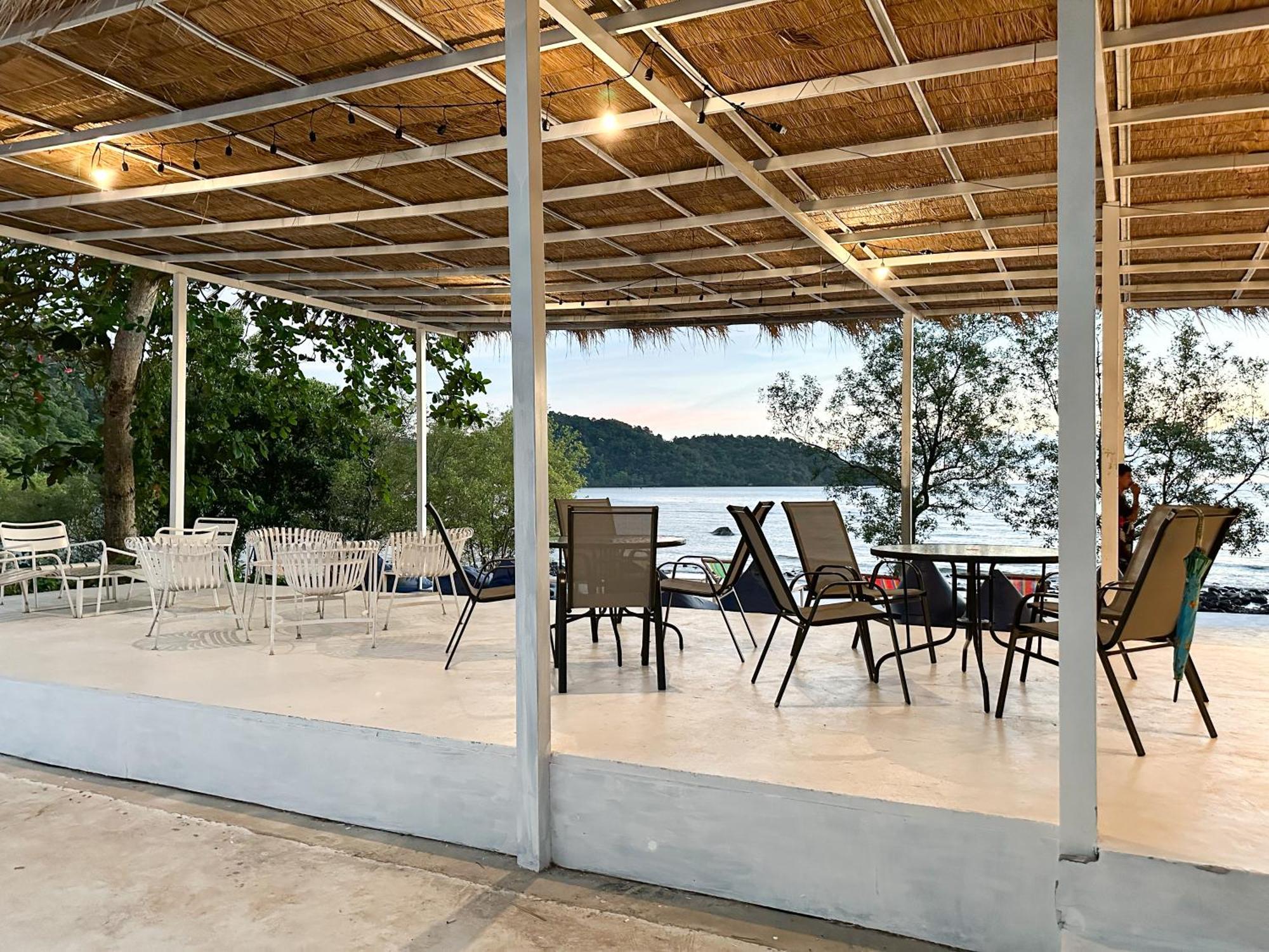 Capital O 75411 Navagio​ Boutique​ Koh​ Chang​ Hotel Трат Екстериор снимка